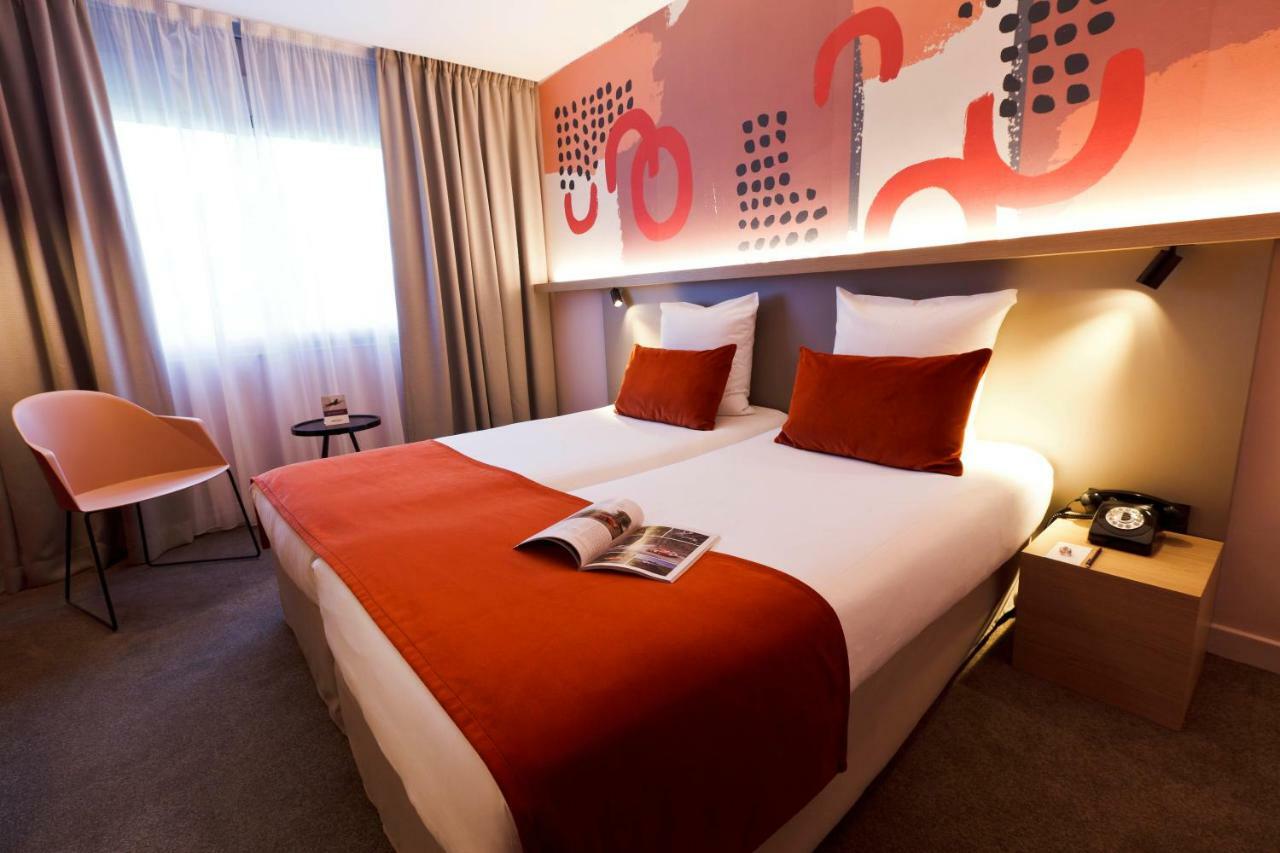 Mercure Lyon Charbonnieres Exteriör bild